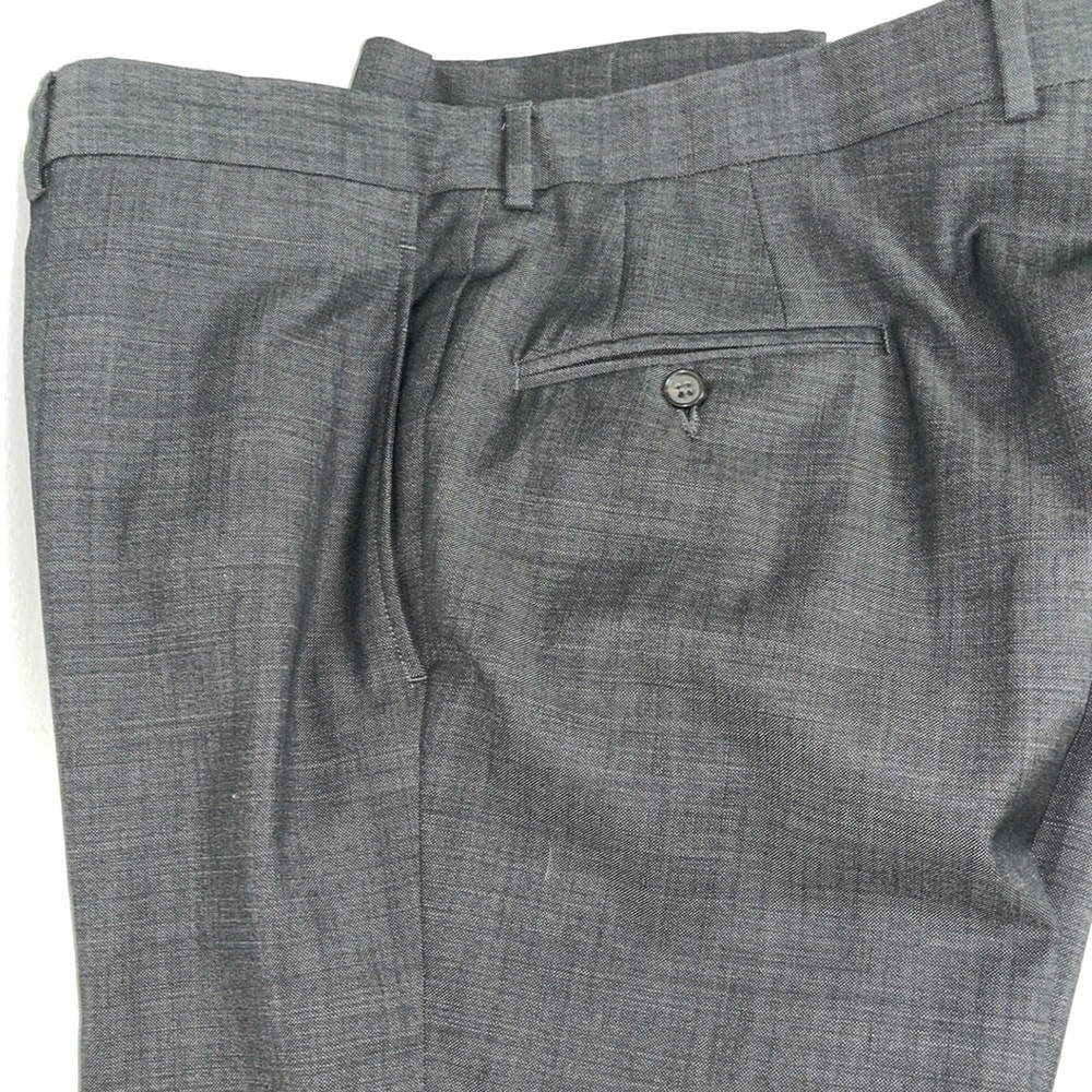 Ted Baker London Dress Pants Size 38W, 28” Inseam. 100% Wool. VGUC.